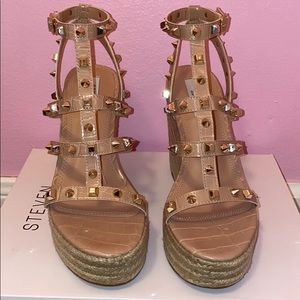 NWT Steven by Steve Madden Wedges